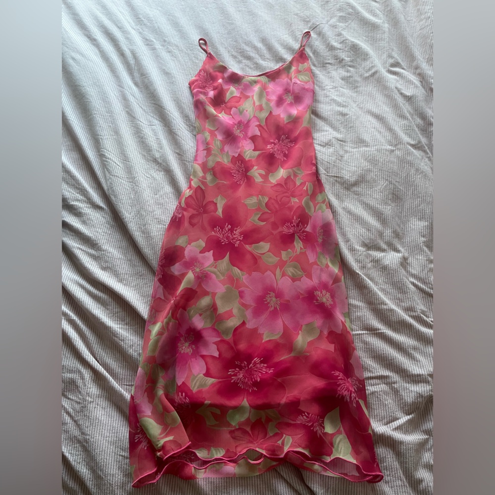 Gorgeous pink floral midi sundress